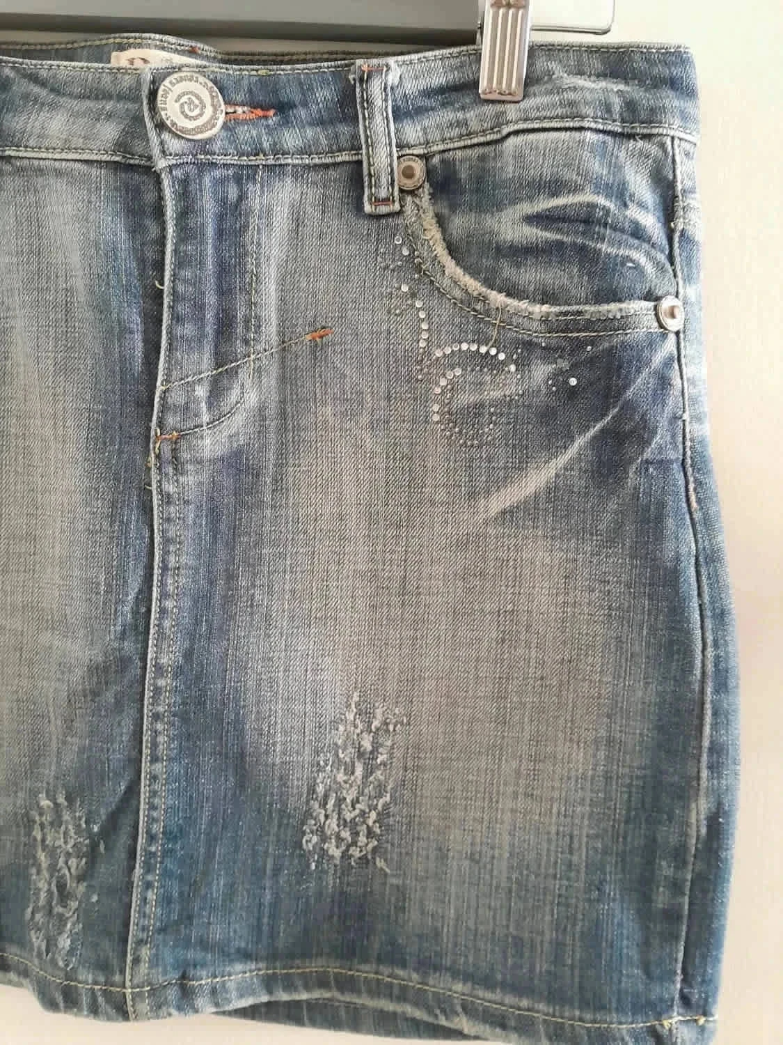 Jupe en jeans, taille L (40) Marque Revers jeans – photo 2